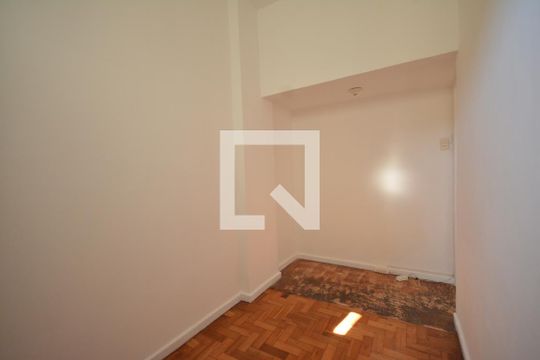 Quarto 3 de apartamento à venda com 3 quartos, 83m² em Laranjeiras, Rio de Janeiro