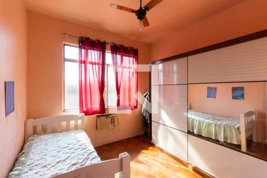 Quarto 1 de apartamento à venda com 2 quartos, 56m² em Benfica, Rio de Janeiro