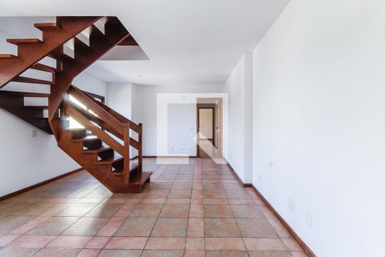 Sala de apartamento para alugar com 3 quartos, 245m² em Mont’serrat, Porto Alegre