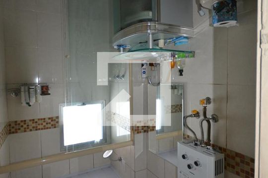 Banheiro Social de apartamento à venda com 2 quartos, 64m² em Braz de Pina, Rio de Janeiro