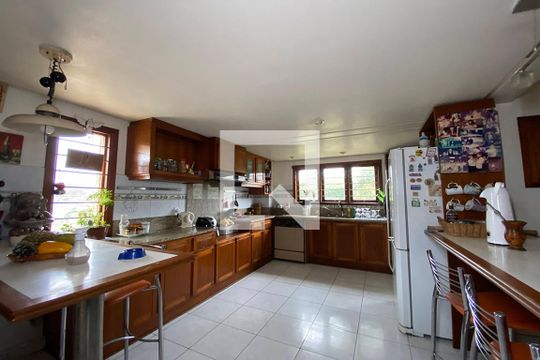 Cozinha de casa à venda com 6 quartos, 600m² em Hamburgo Velho, Novo Hamburgo