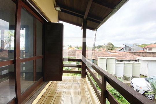 Sacada de casa à venda com 6 quartos, 600m² em Hamburgo Velho, Novo Hamburgo