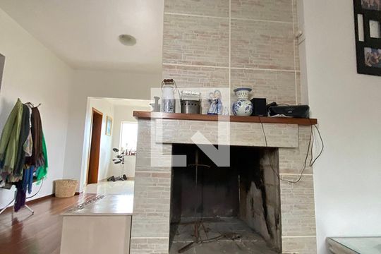 Sala 2 de casa à venda com 6 quartos, 600m² em Hamburgo Velho, Novo Hamburgo