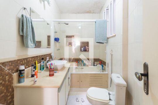 Banheiro de apartamento à venda com 3 quartos, 70m² em Tijuca, Rio de Janeiro
