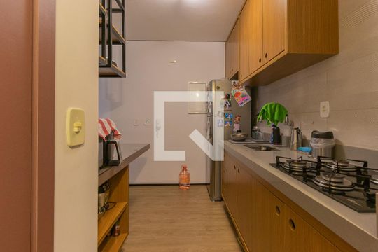 Cozinha de apartamento para alugar com 2 quartos, 75m² em Parque Residencial Aquarius, São José dos Campos