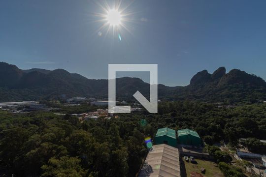 Vista da Sala de apartamento à venda com 1 quarto, 36m² em Jacarepaguá, Rio de Janeiro
