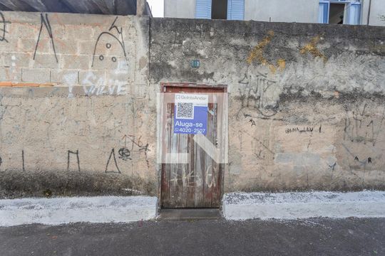 Fachada  de casa para alugar com 3 quartos, 82m² em Serraria, Diadema
