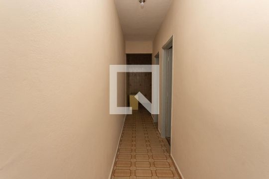 Corredor  de casa para alugar com 3 quartos, 82m² em Serraria, Diadema