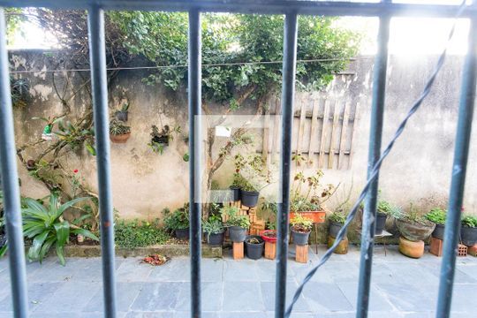 Vista da sala  de casa para alugar com 3 quartos, 82m² em Serraria, Diadema