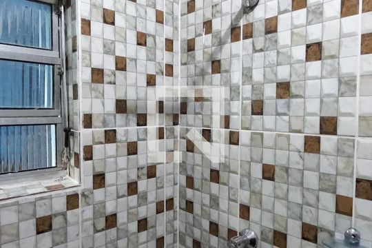 Banheiro de casa para alugar com 2 quartos, 90m² em Vila Florida, Guarulhos