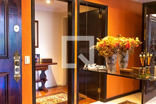 Hall de Entrada de apartamento para alugar com 4 quartos, 400m² em Flamengo, Rio de Janeiro