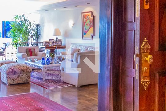 Hall de Entrada de apartamento para alugar com 4 quartos, 400m² em Flamengo, Rio de Janeiro