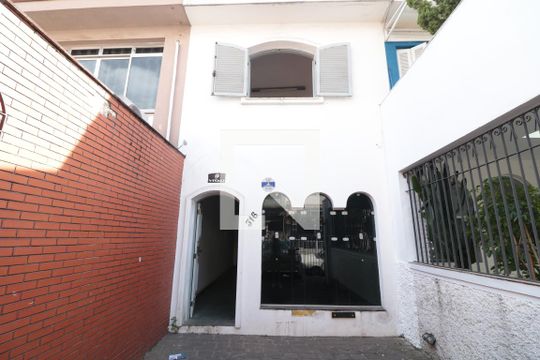Fachada do bloco de casa à venda com 2 quartos, 200m² em Vila Regente Feijó, São Paulo