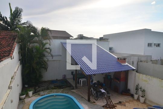 Vista Quarto 1 de casa à venda com 4 quartos, 292m² em Estância Velha, Canoas