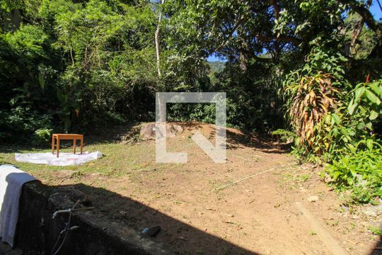 Quintal de casa à venda com 1 quarto, 80m² em Tijuca, Rio de Janeiro