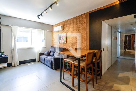 Sala de apartamento à venda com 2 quartos, 63m² em Boa Vista, Porto Alegre