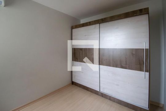 Quarto 1 de apartamento à venda com 3 quartos, 75m² em Teresópolis, Porto Alegre