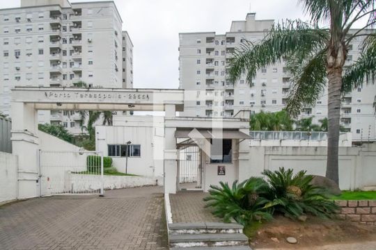 Fachada do Condomínio de apartamento à venda com 3 quartos, 75m² em Teresópolis, Porto Alegre