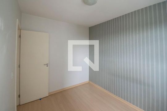 Suíte de apartamento à venda com 3 quartos, 75m² em Teresópolis, Porto Alegre