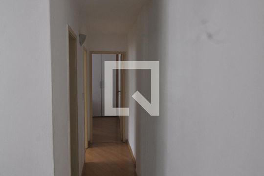 Corredor de apartamento à venda com 2 quartos, 50m² em Jacarepaguá, Rio de Janeiro