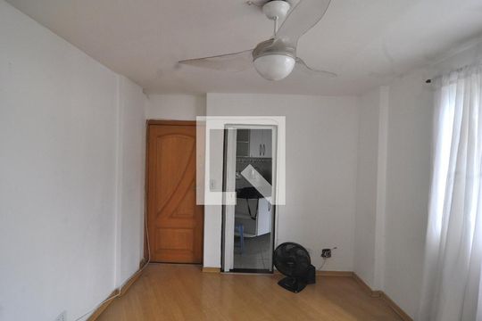 Sala de apartamento à venda com 2 quartos, 50m² em Jacarepaguá, Rio de Janeiro