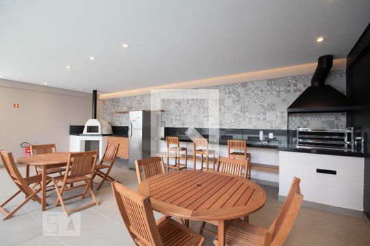 Churrasqueira de apartamento para alugar com 2 quartos, 56m² em Padroeira, Osasco