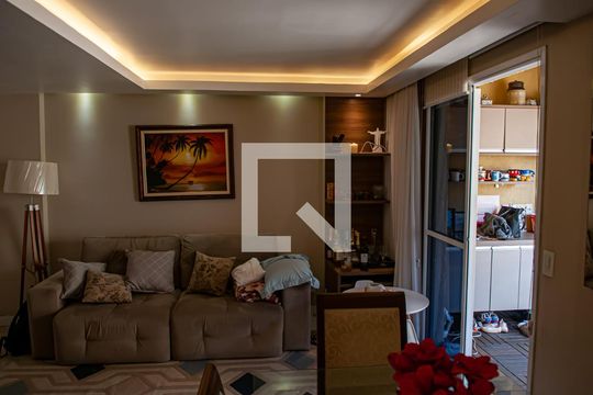 sala de apartamento para alugar com 2 quartos, 85m² em Taquara, Rio de Janeiro