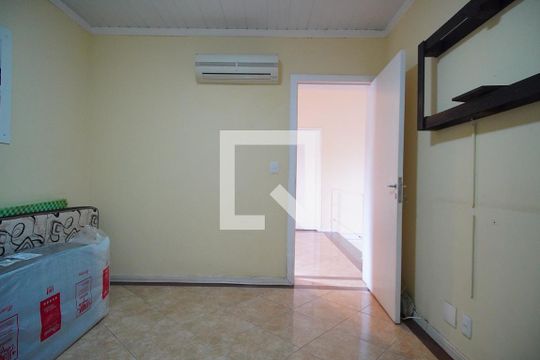 Quarto 4 de casa à venda com 4 quartos, 168m² em Jardim Itu, Porto Alegre