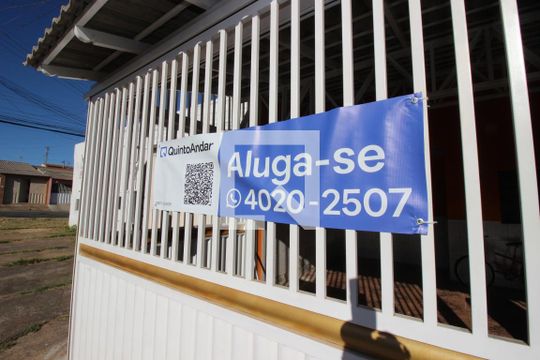 Placa de casa à venda com 3 quartos, 140m² em Recanto das Emas, Brasília