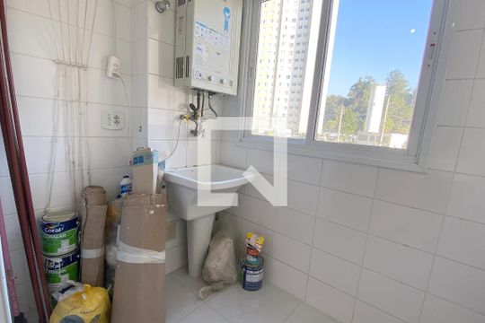 Área de Serviço de apartamento para alugar com 3 quartos, 72m² em Vila Iracema, Barueri