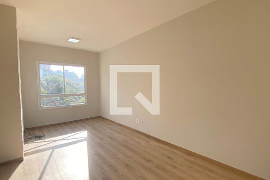Sala de apartamento para alugar com 3 quartos, 72m² em Vila Iracema, Barueri