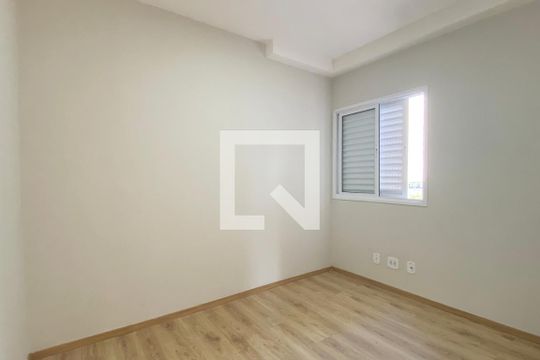 Quarto 2 de apartamento para alugar com 3 quartos, 72m² em Vila Iracema, Barueri