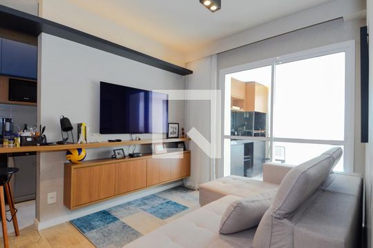Sala de apartamento à venda com 2 quartos, 68m² em Jardim Flor da Montanha, Guarulhos