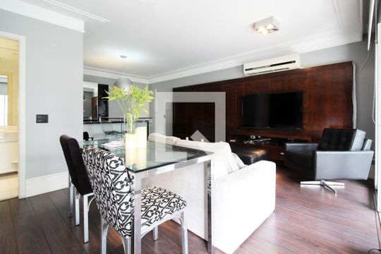 Sala de apartamento à venda com 1 quarto, 75m² em Vila Nova Conceição, São Paulo