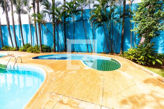 Área comum - Piscina de apartamento para alugar com 3 quartos, 281m² em Vila Brasilina, São Paulo