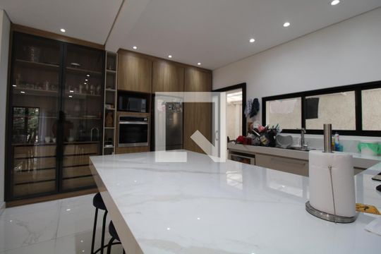 Vista do Quarto 1 de casa à venda com 3 quartos, 320m² em Jardim Chapadão, Campinas