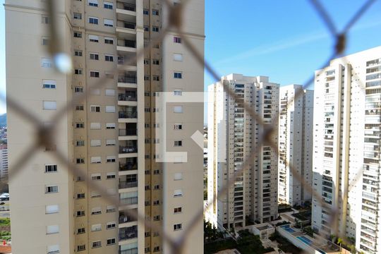 Vista da Varanda de apartamento à venda com 2 quartos, 68m² em Jardim Flor da Montanha, Guarulhos