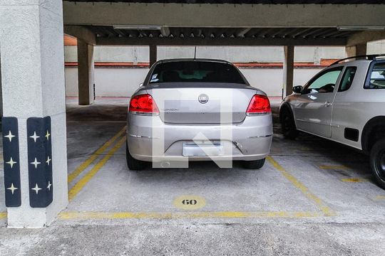 Garagem de apartamento à venda com 3 quartos, 110m² em Cristo Redentor, Porto Alegre