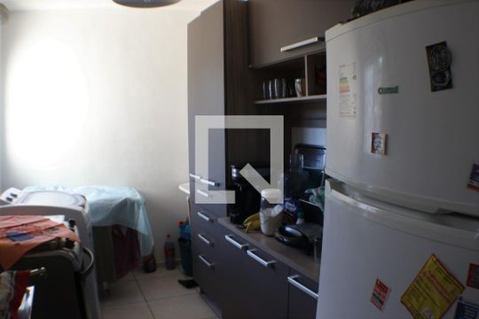 Cozinha de apartamento à venda com 2 quartos, 45m² em Curicica, Rio de Janeiro