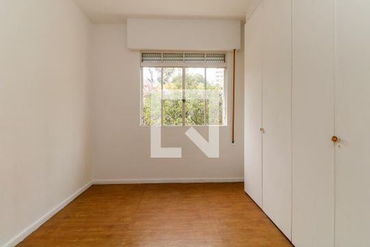 Quarto de apartamento à venda com 2 quartos, 90m² em Pinheiros, São Paulo