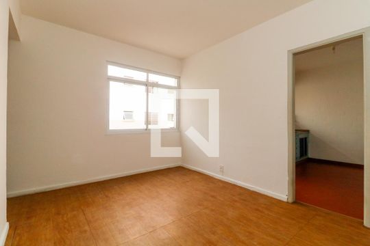 Sala de apartamento à venda com 2 quartos, 90m² em Pinheiros, São Paulo