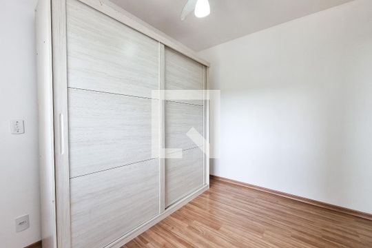 Suíte de apartamento para alugar com 2 quartos, 48m² em Urbanova, São José dos Campos