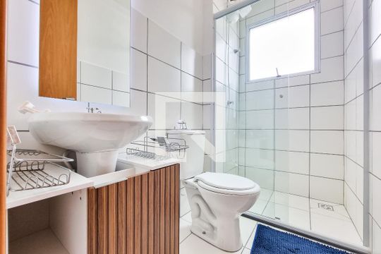 Banheiro da Suíte de apartamento para alugar com 2 quartos, 48m² em Urbanova, São José dos Campos