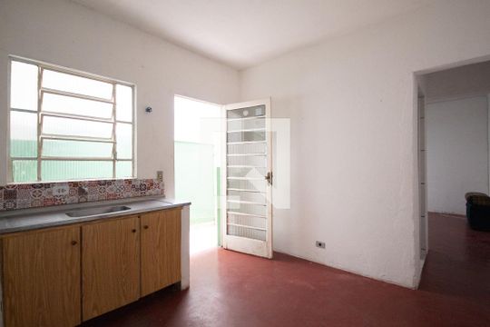 Cozinha de casa para alugar com 1 quarto, 40m² em São Pedro, Osasco