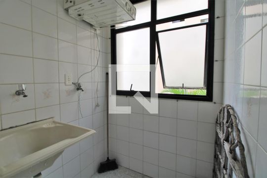 Área de serviço de apartamento à venda com 2 quartos, 49m² em Jardim Prudência, São Paulo