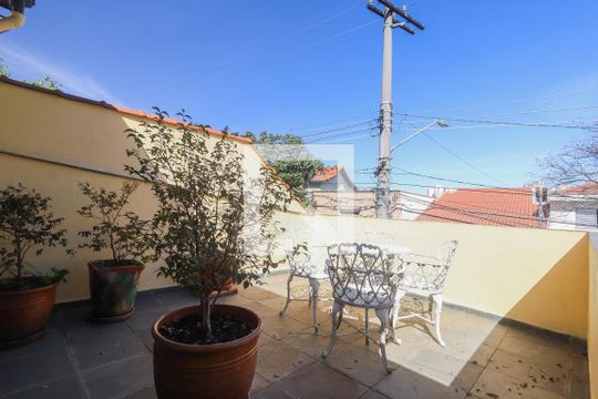 Varanda de casa à venda com 3 quartos, 242m² em Vila Romana, São Paulo
