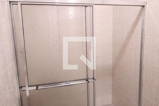Banheiro  de casa à venda com 2 quartos, 60m² em Santana, São Paulo