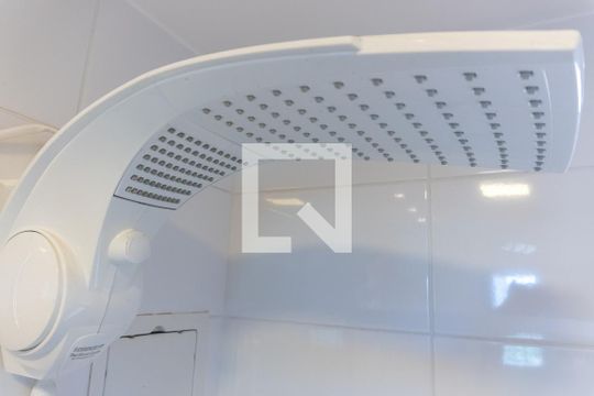 Banheiro da Suíte 2 de apartamento à venda com 3 quartos, 66m² em Norte (águas Claras), Brasília