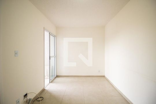 Sala de apartamento para alugar com 2 quartos, 45m² em Liberdade, São Paulo