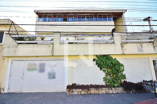 Fachada de casa à venda com 2 quartos, 250m² em Taboão, São Bernardo do Campo